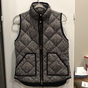J. Crew Factory Excursion Printed Quilted 60% Down Puffer Vest Size XS